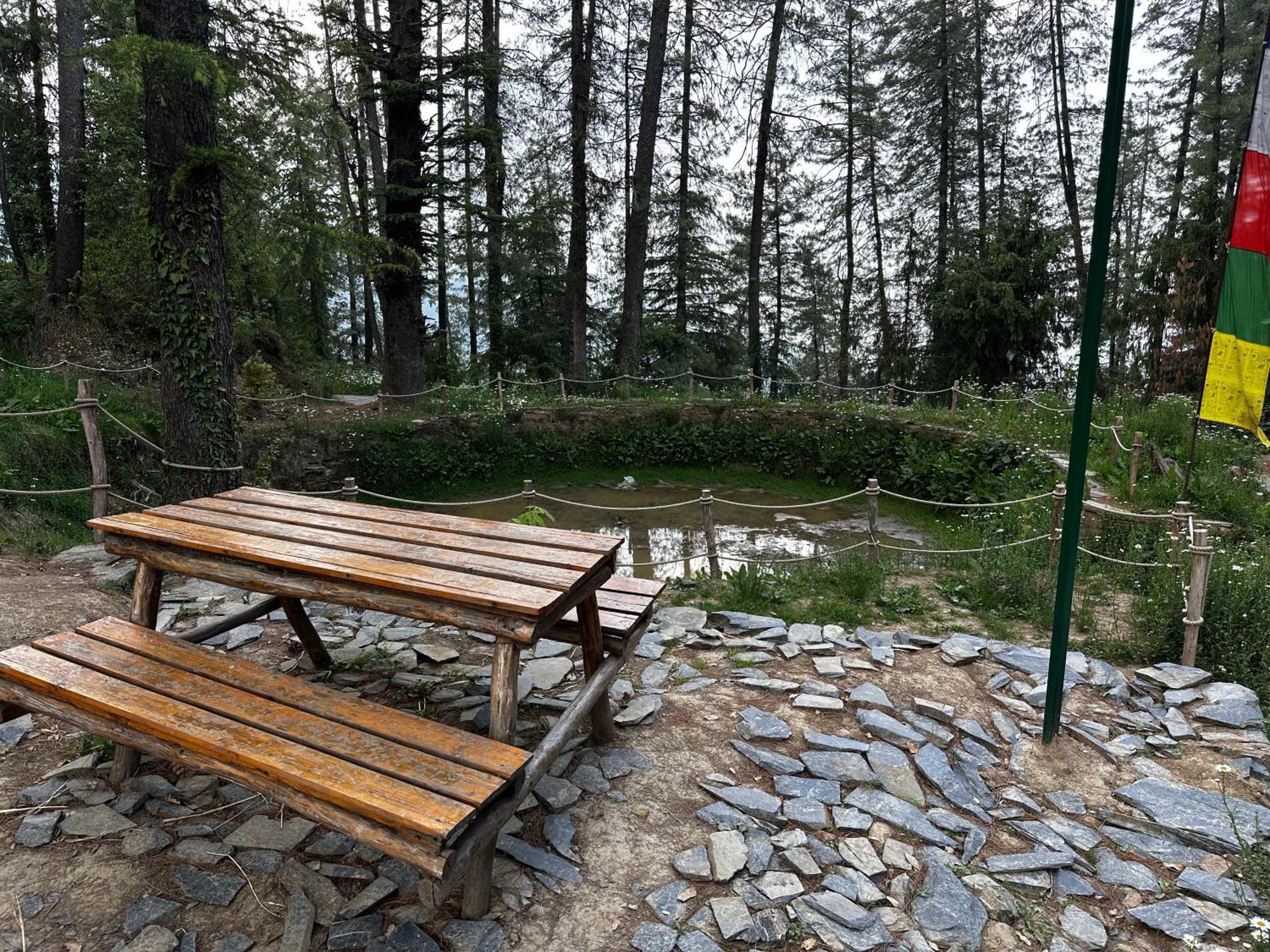Daak Bangla Retreat Hotel คูฟรี ภายนอก รูปภาพ